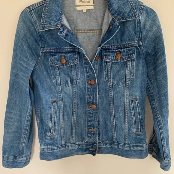 EUC Madewell denim jacket - Picture 3 of 4